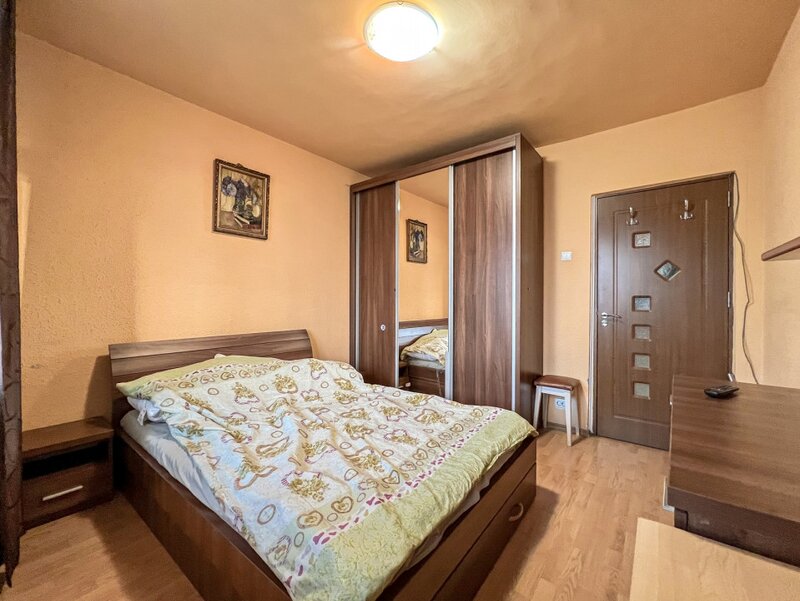 Bucur Obor. 6 minute pe jos este Metroul, statia Obor! 3 camere Loc de parcare!